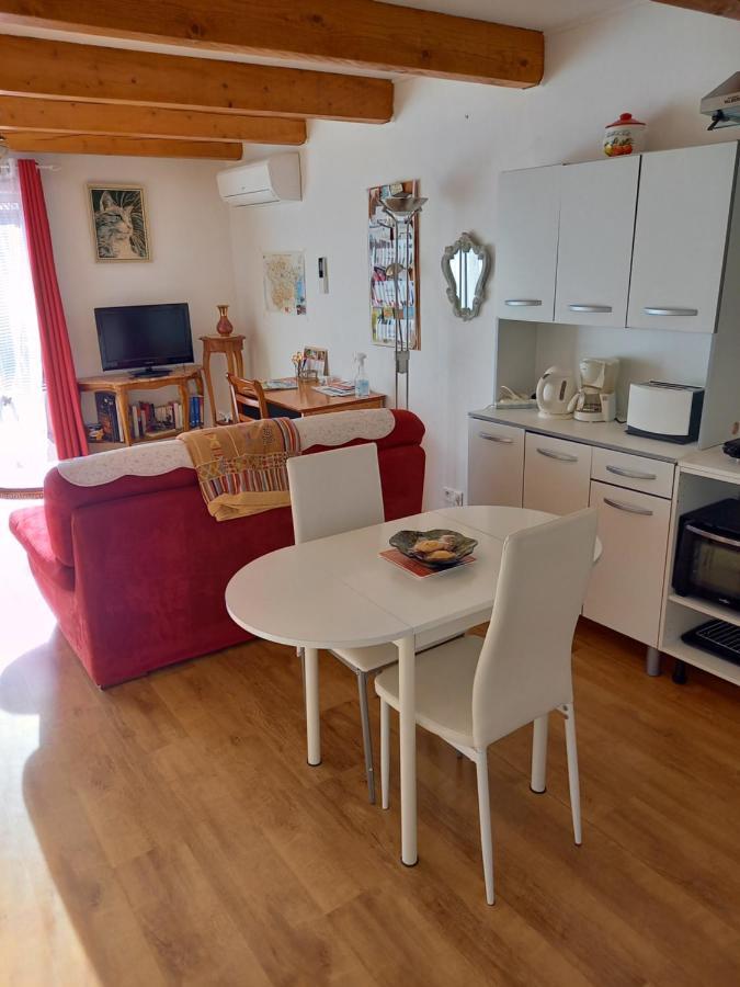 Studio Agreable Et Tres Lumineux Salles-dʼAude Eksteriør billede